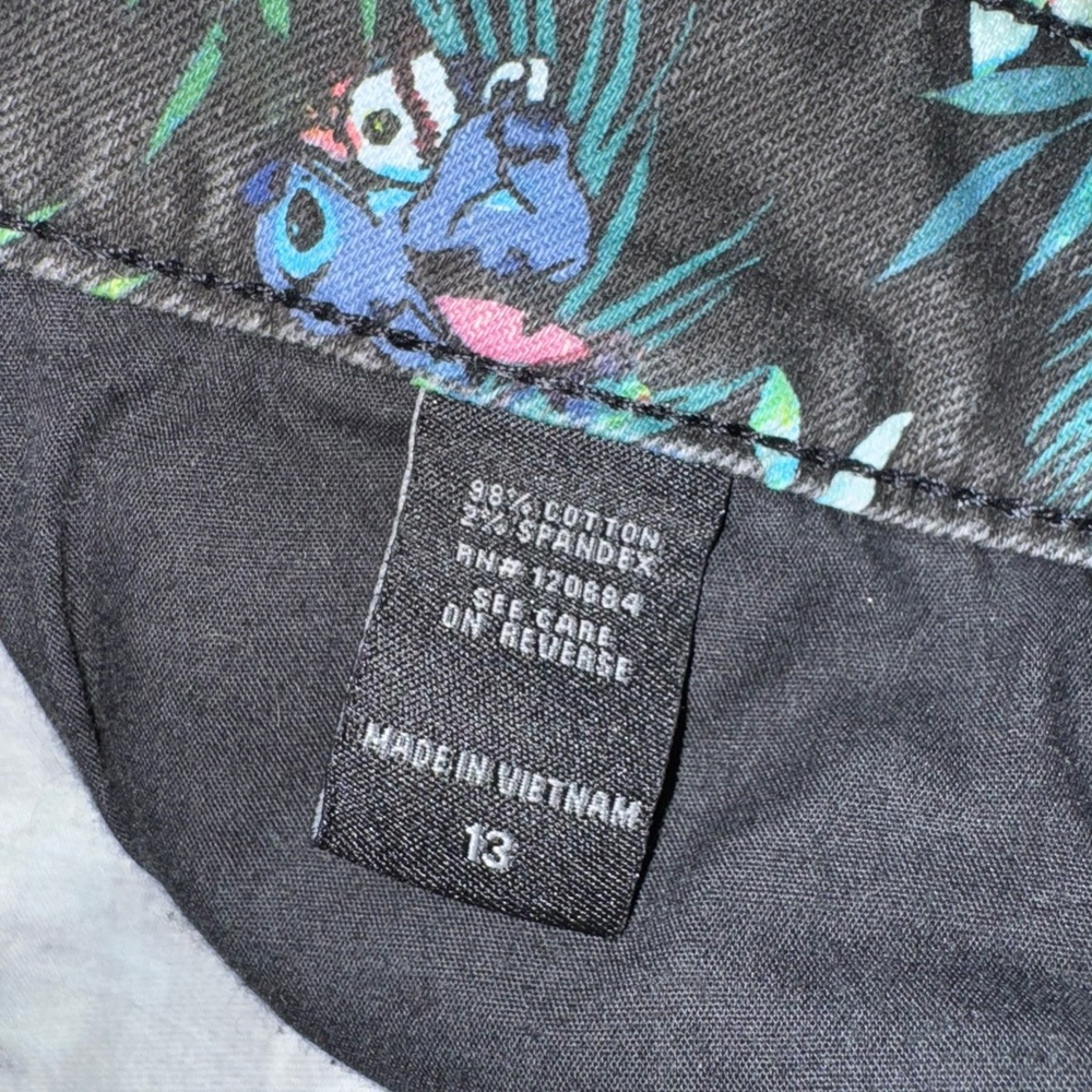 Lilo and Stitch Denim Shorts - Picture 11 of 12